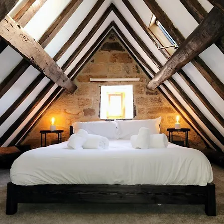 3 Bed In Whitby Oc-W501 Whitby