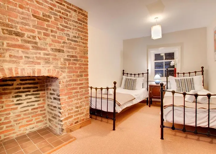 בית נופש 3 Bed In Oc-w501 וויטבי